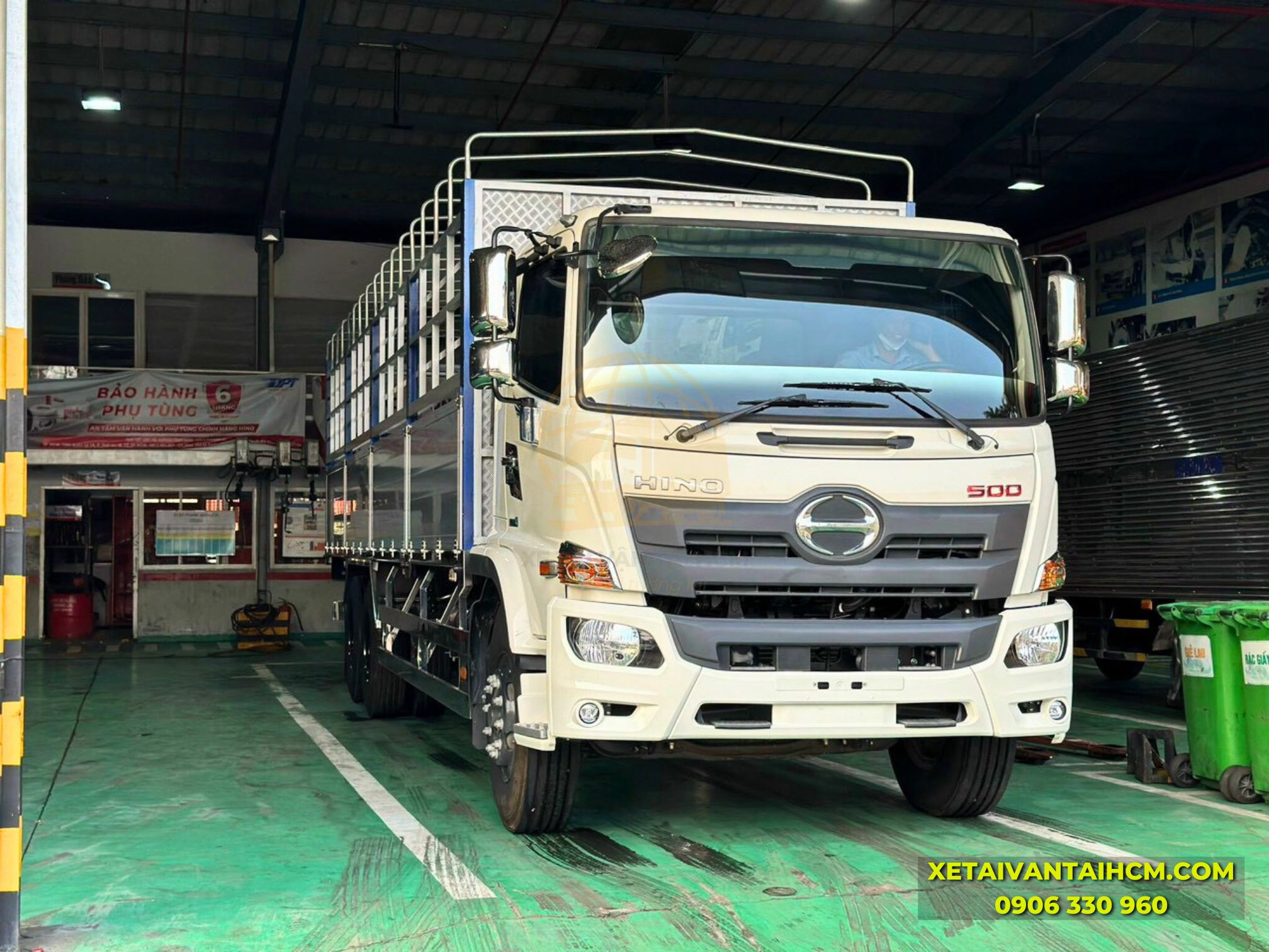 Hino 15 tấn thùng mui bạt nhôm 9m4