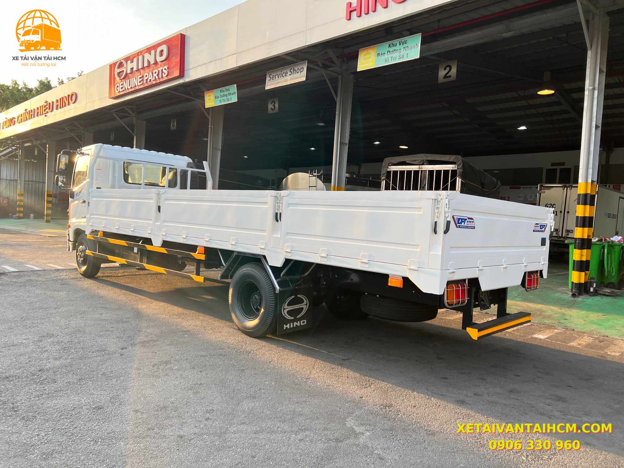 Hino 6 tấn thùng lửng