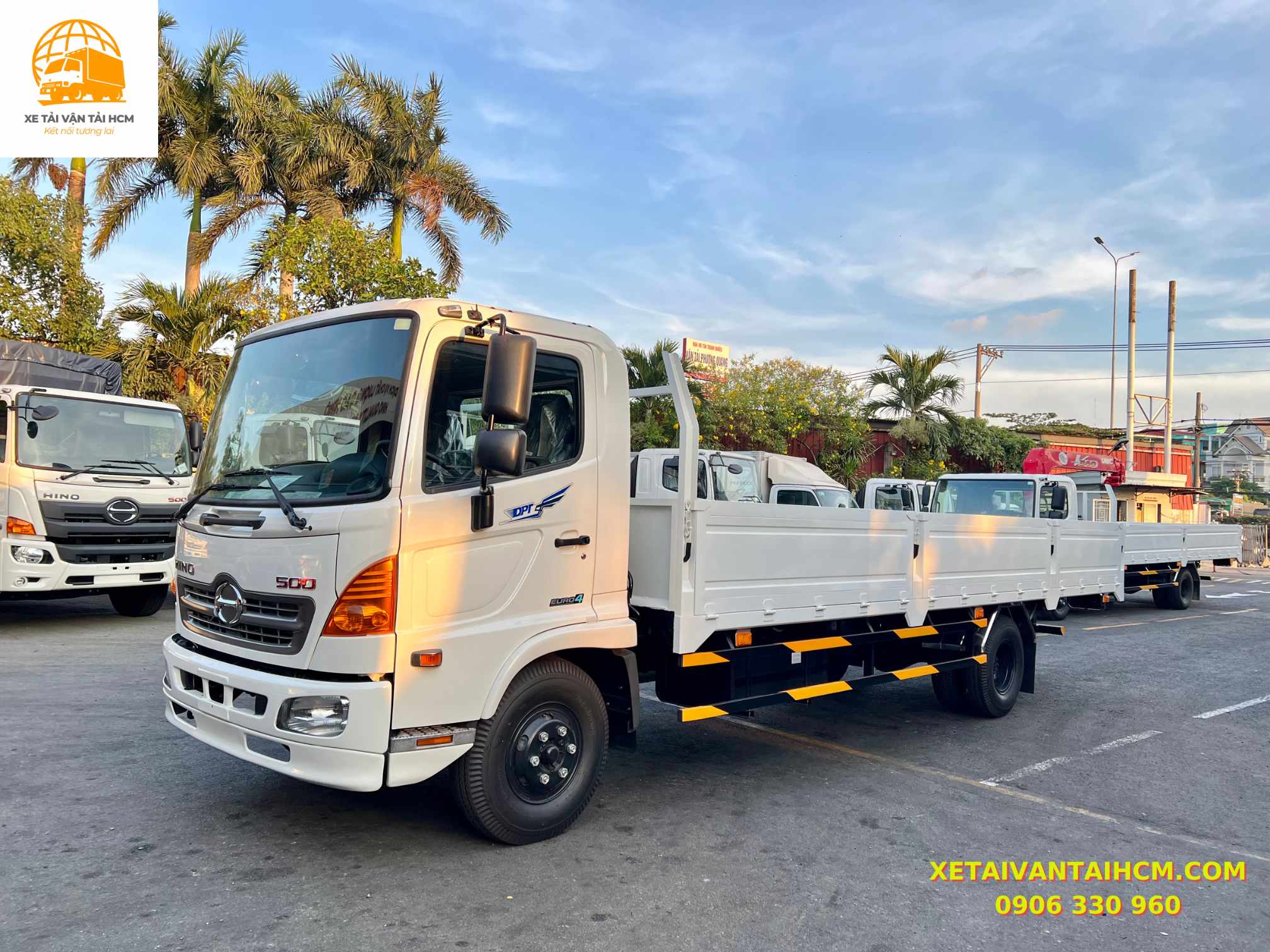 Mẫu xe tải Hino 6 tấn thùng lửng mới nhất 2023