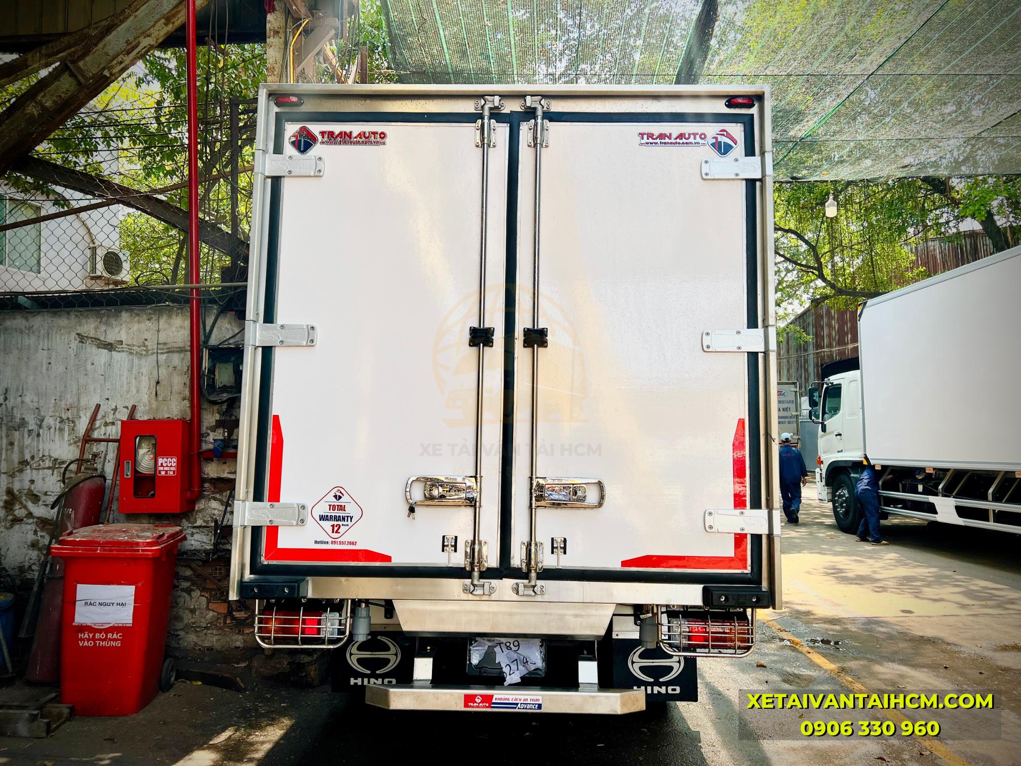 Xe Hino 5 tấn thùng bảo ôn