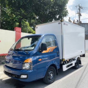 Xe tải Hyundai H150 Euro 5 thùng bảo ôn Trần Auto - Hyundai H150 Euro 5 thùng bảo ôn Trần Auto
