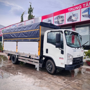 Xe tải Isuzu QKR 270 thùng mui bạt bửng nhôm option - Isuzu QKR 270 thùng mui bạt nhôm option