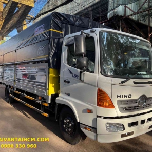 Xe tải Hino 6 tấn 5 thùng mui bạt tiêu chuẩn