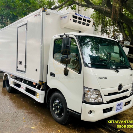 Hino 3 Tấn 5 Thùng Đông Lạnh Mới Nhất