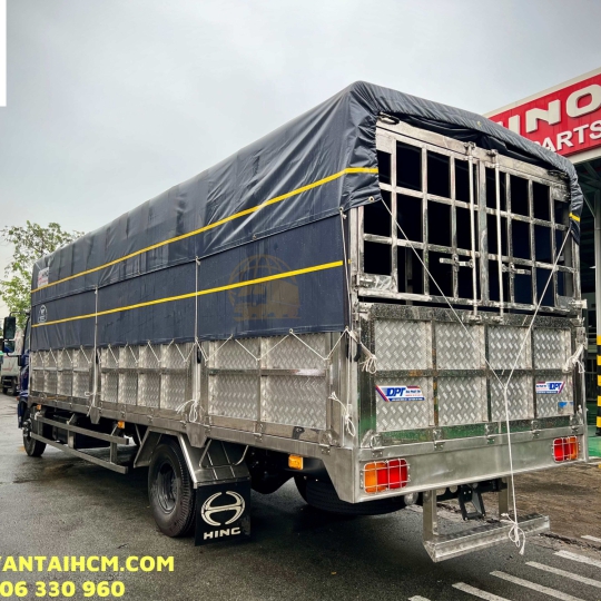 XE TẢI HINO 6 TẤN 2 THÙNG MUI BẠT HƯNG YÊN