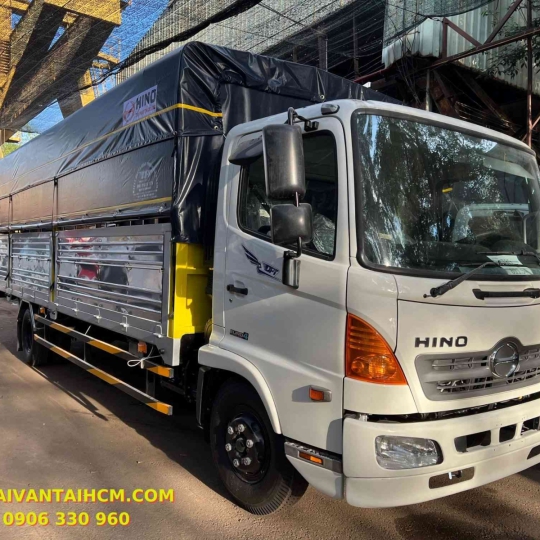 Xe tải Hino 6 tấn 5 thùng mui bạt tiêu chuẩn