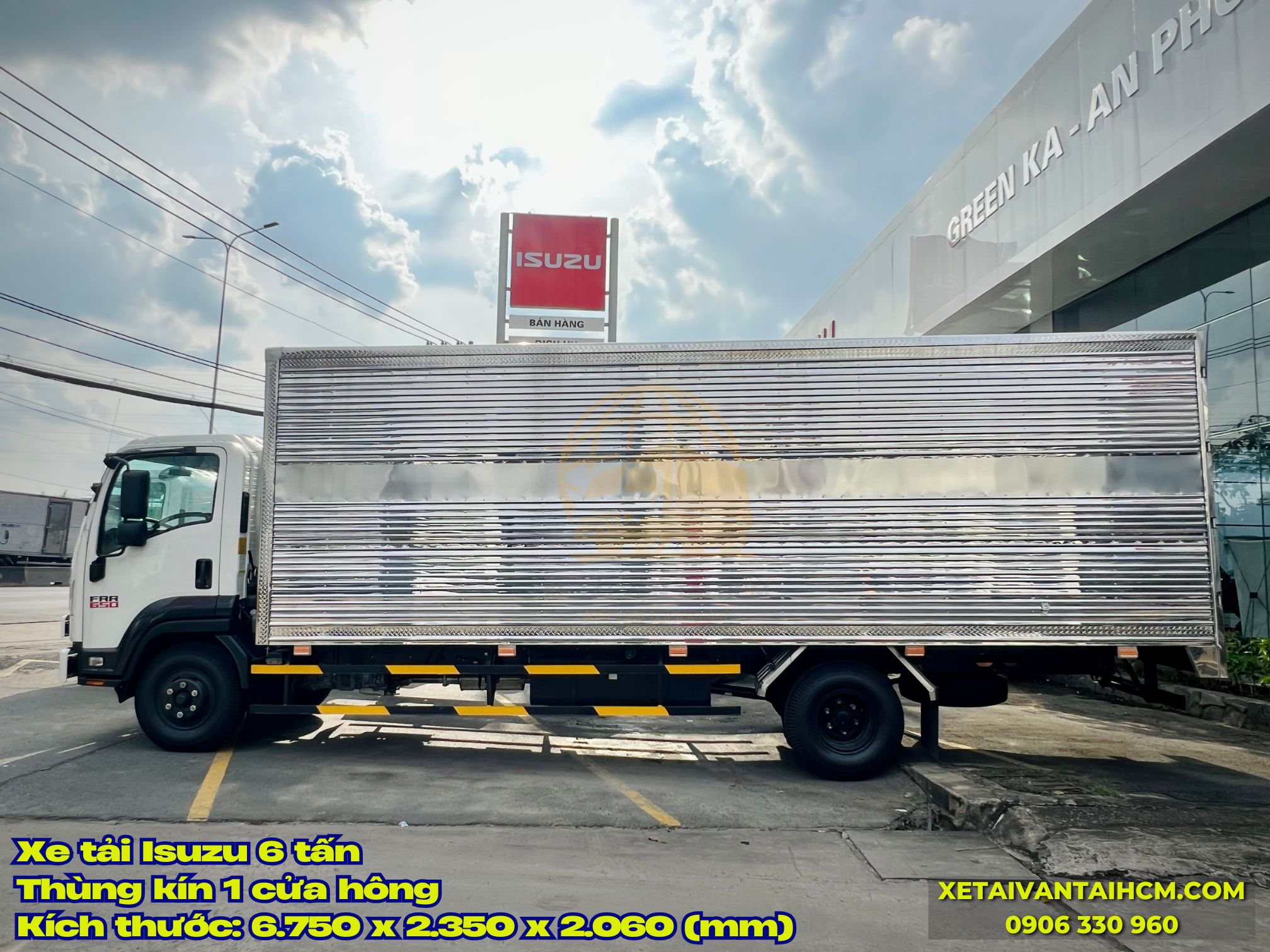 Hình ảnh xe tải Isuzu 6 tấn thùng kín