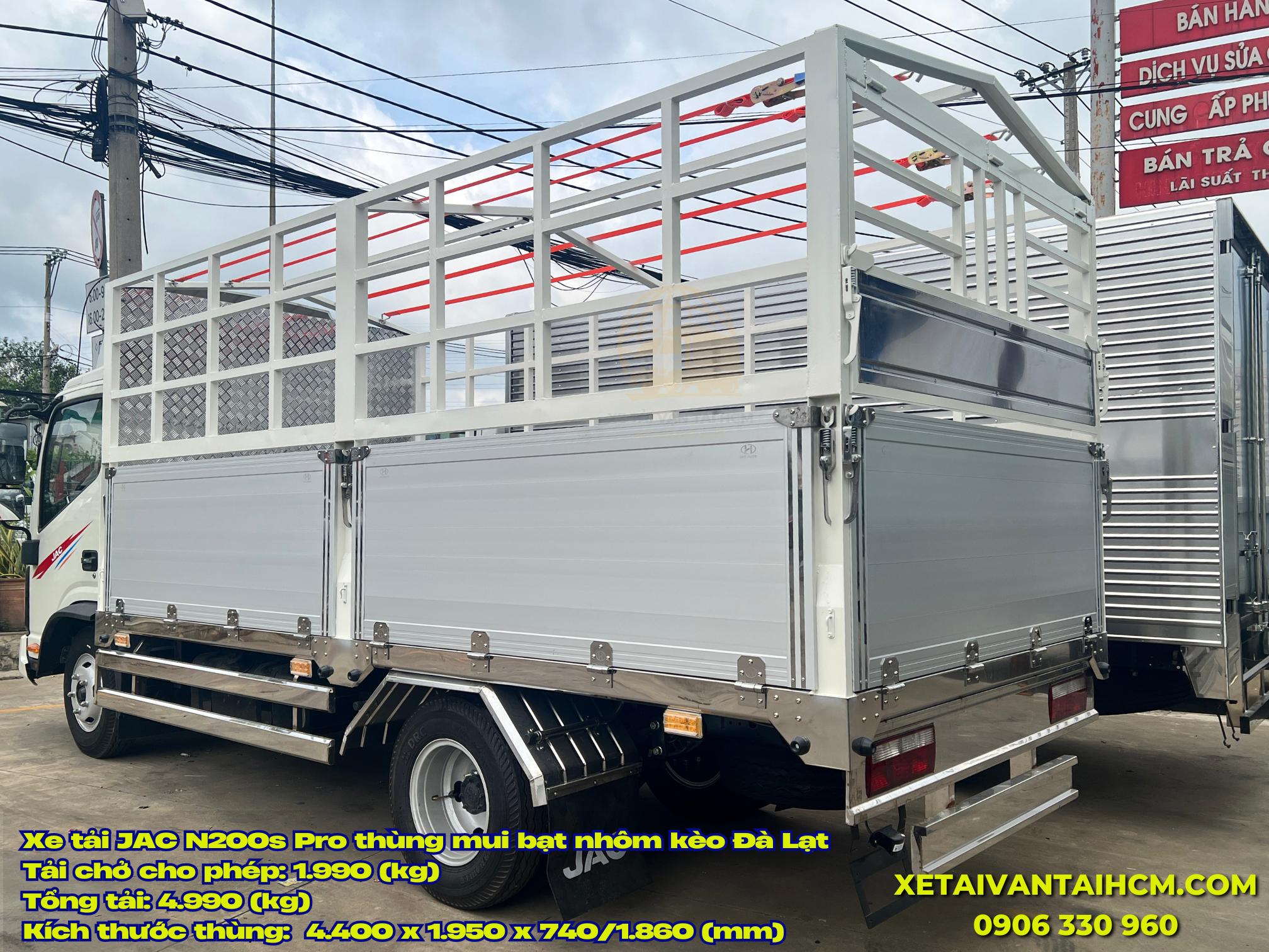 Xe tải Jac 1.9 tấn mui bạt nhôm kèo Đà Lạt
