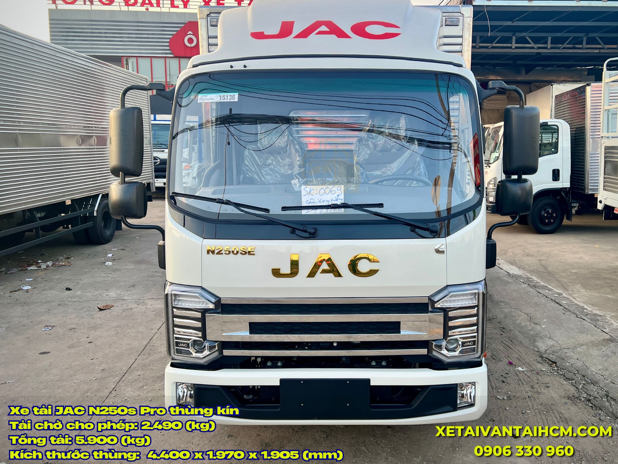 Cabin xe Jac N250S Pro thùng kín 2.4 tấn
