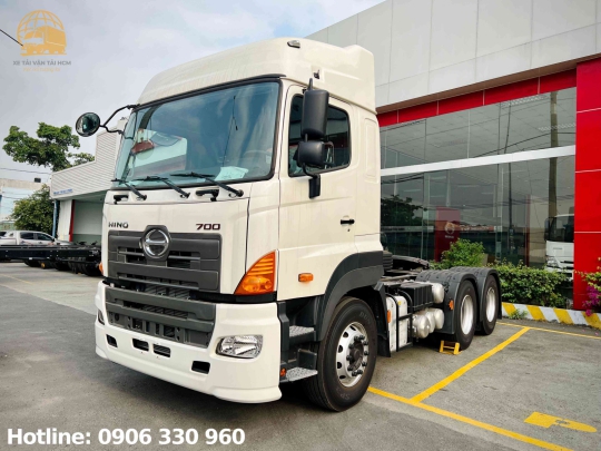 Giá Xe Đầu Kéo Hino 2 Cầu Mới Nhất 2024 | Có nên đầu tư xe đầu kéo Hino 700