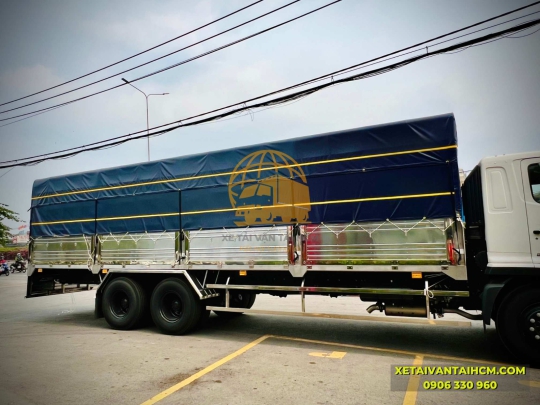  Xe tải Hino 15 tấn 2 cầu thật thùng mui bạt Full inox 9m4