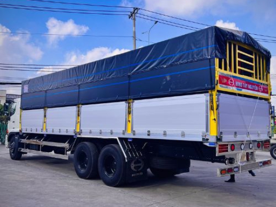 Đánh giá xe tải Hino 3 chân thùng mui bạt đà I - Hino 3 chân thùng mui bạt nhôm Đà Lạt đà I