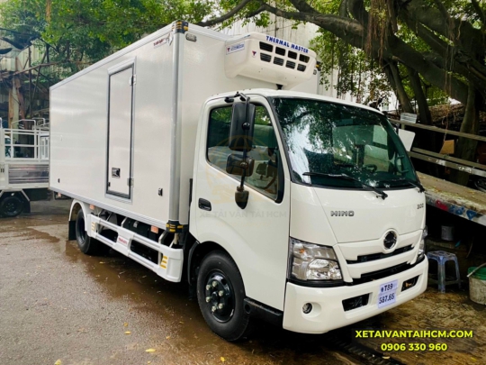 Hino 3 Tấn 5 Thùng Đông Lạnh Mới Nhất
