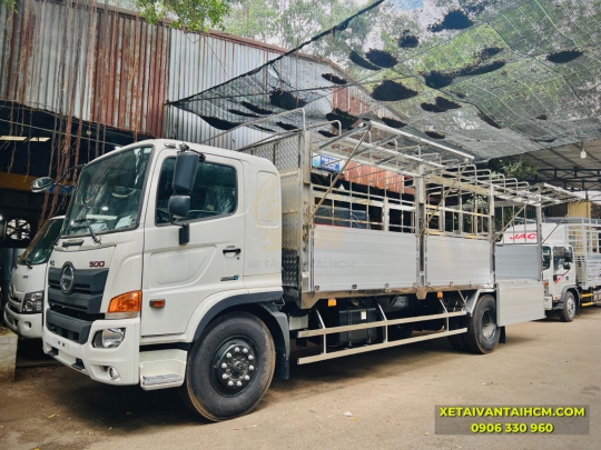 Xe Hino 8 tấn thùng dài 7m3 vỉ mở
