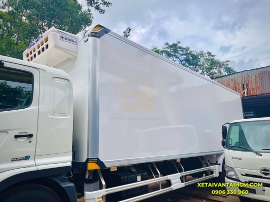 Xe tải Hino 8 tấn thùng đông lạnh Trần Auto - Máy lạnh Thermal Master T3500