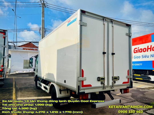 Xe tải Isuzu 1.9 tấn thùng đông lạnh Quyền Cool Express máy lạnh T2500