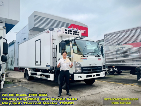 Xe tải Isuzu FRR 650 thùng đông lạnh Quyền Auto dài 6m7 - Isuzu FRR650 đông lạnh Quyền Auto thùng dài 6m7