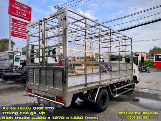 Xe Tải Isuzu QKR 270 Chở Gà, Vịt