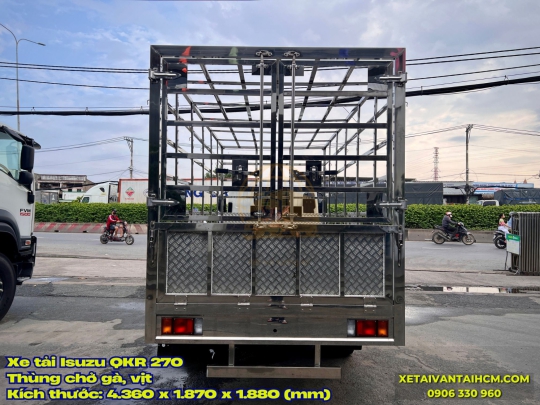 Xe Tải Isuzu QKR 270 Chở Gà, Vịt