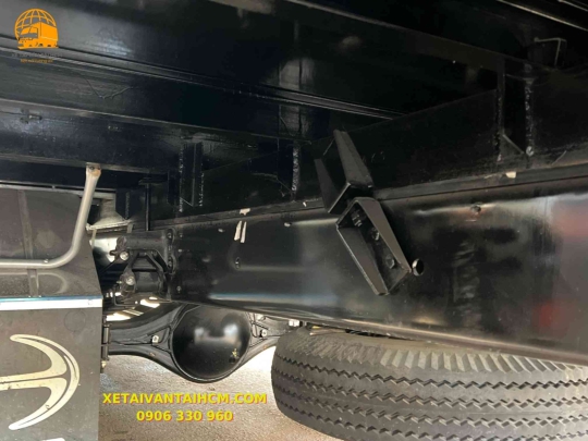 Xe tải Hino 6 tấn 5 thùng mui bạt tiêu chuẩn