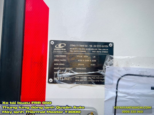 Xe tải Isuzu FRR 650 thùng đông lạnh Quyền Auto dài 6m7 - Isuzu FRR650 đông lạnh Quyền Auto thùng dài 6m7