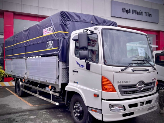 XE TẢI HINO 6 TẤN 5 - THÙNG MUI BẠT NHÔM