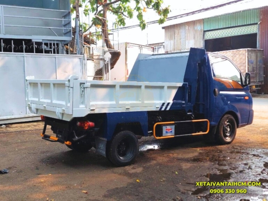  XE BEN HYUNDAI H150 THÙNG BEN 1.6 KHỐI