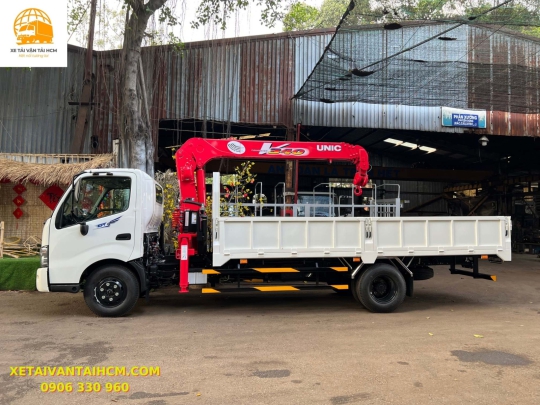 Xe tải Hino 3 tấn 5 gắn cẩu Unic 344 | Xe tải Hino XZU720L gắn cẩu Unic 3 tấn 4 khúc