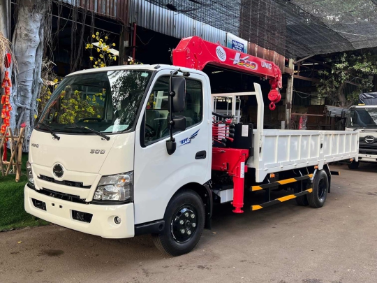 Xe tải Hino 3 tấn 5 gắn cẩu Unic 344 | Xe tải Hino XZU720L gắn cẩu Unic 3 tấn 4 khúc