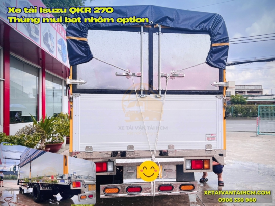 Xe tải Isuzu QKR 270 thùng mui bạt bửng nhôm option - Isuzu QKR 270 thùng mui bạt nhôm option