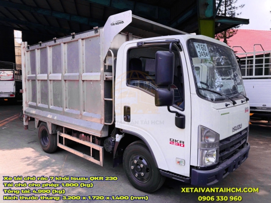 Xe Tải Chở Rác 7 Khối Isuzu QKR 230 Tại HCM