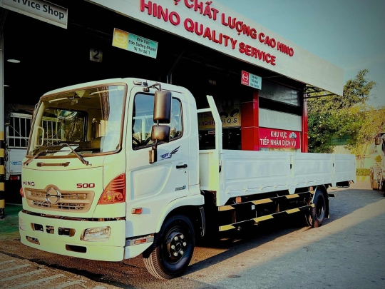 XE TẢI HINO 6 TẤN 5 THÙNG LỬNG DÀI 6M7 MỚI NHẤT 2023